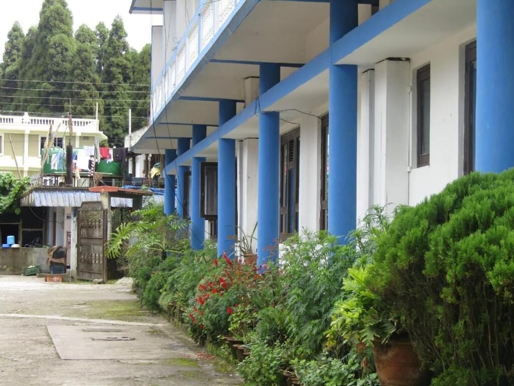 Фото Hotel Blue Lagoon