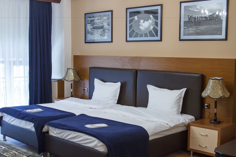 Фото Плаза Виктория