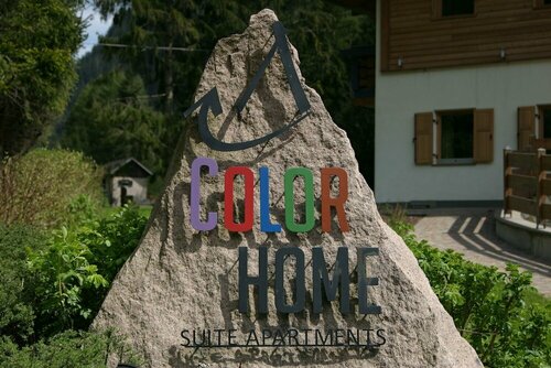 Гостиница Color Home Suite Apartments