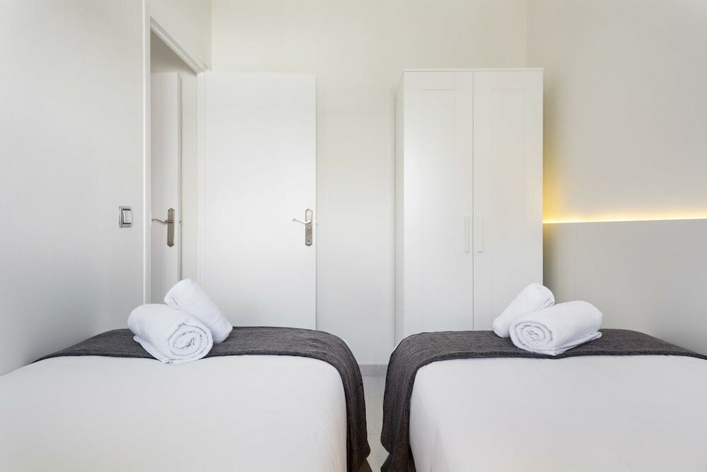 Фото Sitges Group Calm Beach