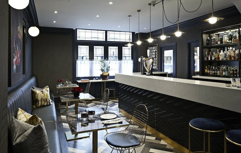 Фото The House of Toby