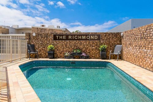 Гостиница Richmond Motor Inn в Баллине