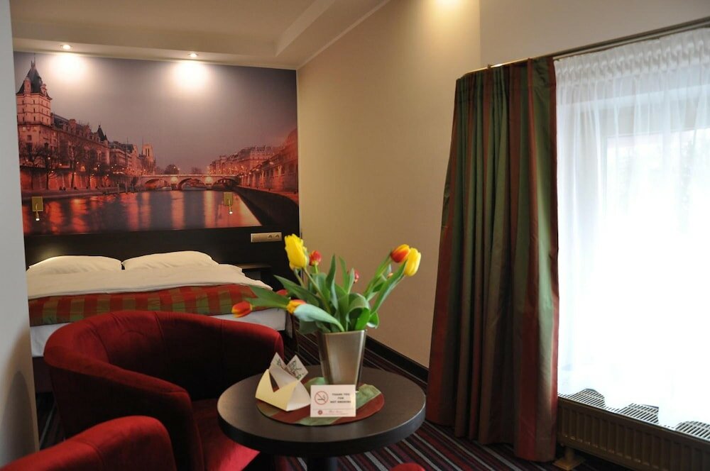 Фото Hotel Atrium