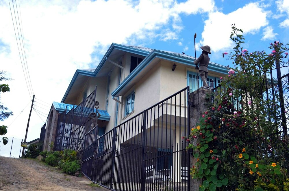 Фото HillCrest Villa