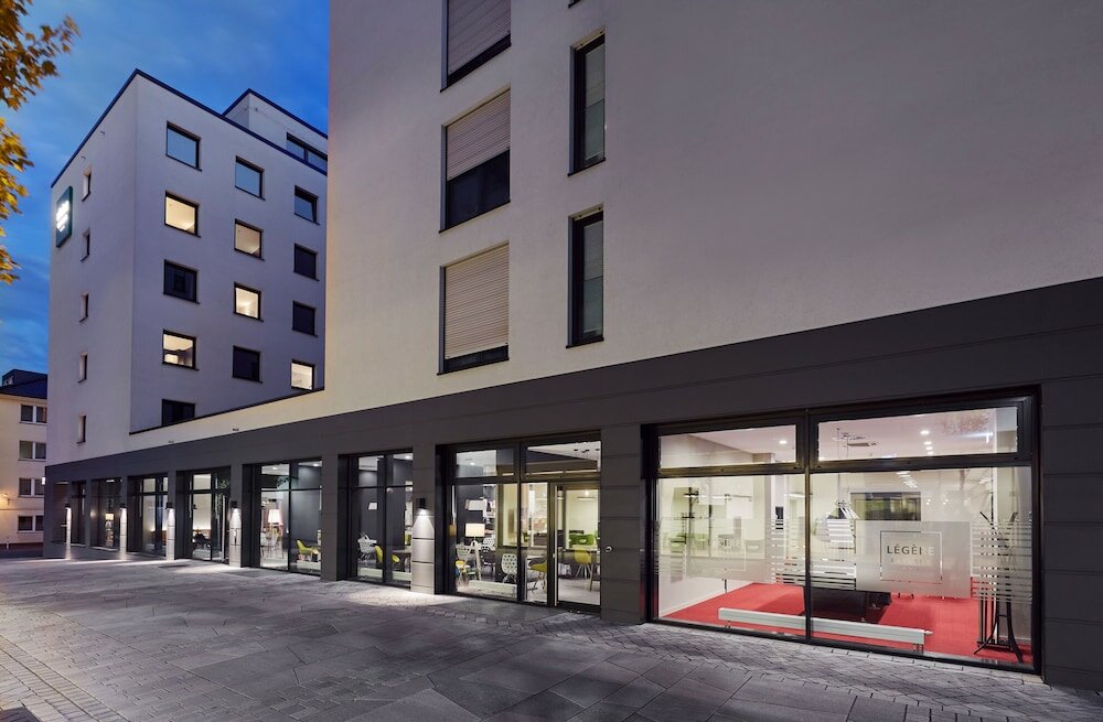 Фото Légère Express Bielefeld