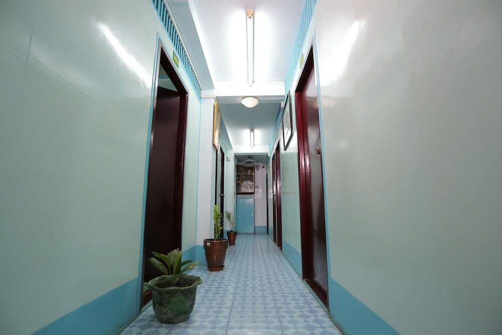 Фото Chan Myae Thar Guest House Yangon