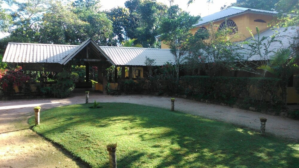 Фото Sunnyside Holiday Bungalow