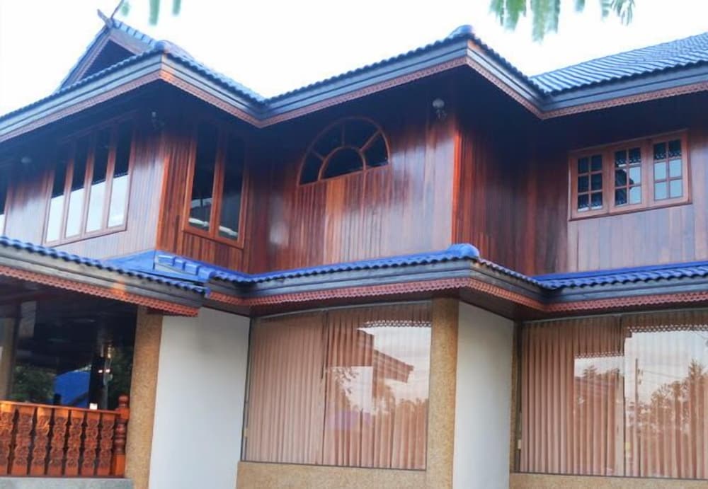 Фото Suandarbporn Resort Mae Sot