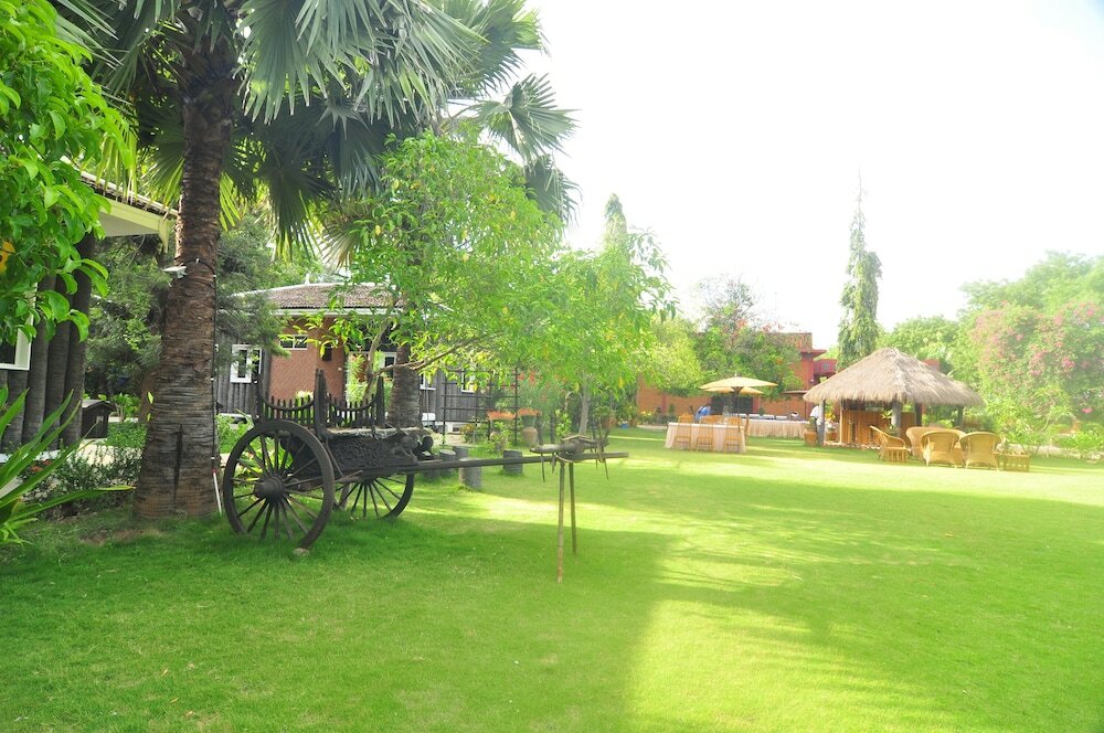 Фото Kaytumadi Dynasty Hotel