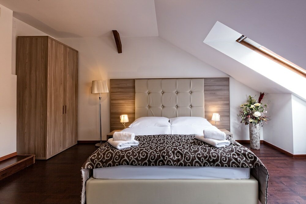 Фото Prague Old Town Residence