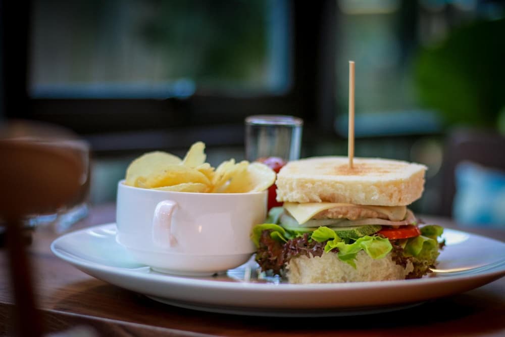 Фото Little Pp Hometel