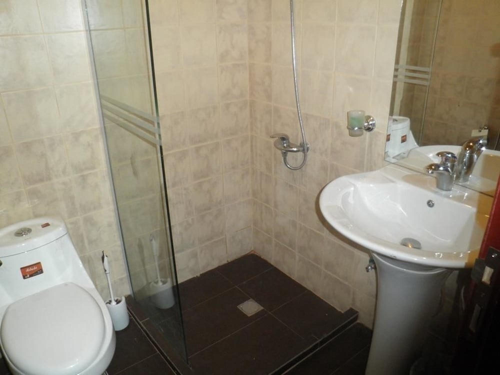 Фото AlMuhaidb Nadwaa Aparthotel