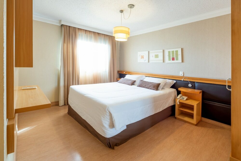 Фото Manhattan Porto Alegre by Mercure