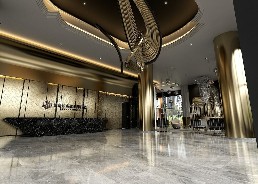 Фото The Granite Luxury Hotel