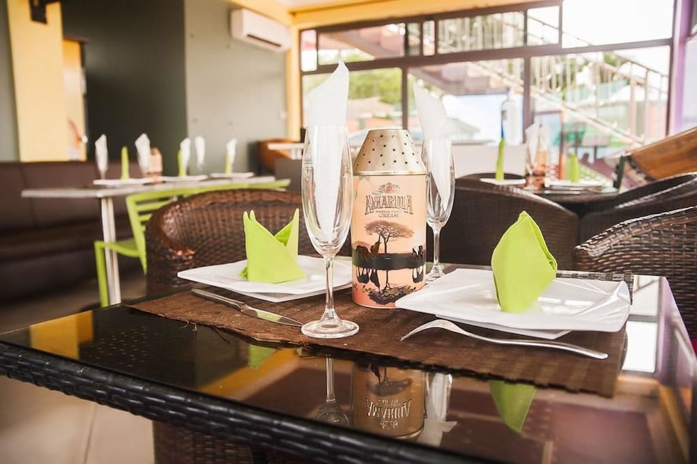 Фото Triple Hill Hotel