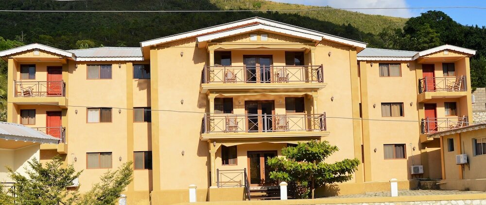 Фото Le Village d'Ennery