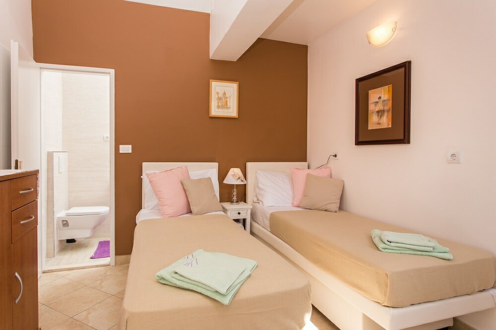 Фото Guest House Cuk