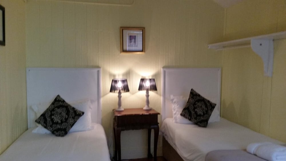 Фото Bedrock Lodge