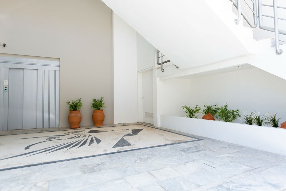 Фото Meltemi Coast Suites