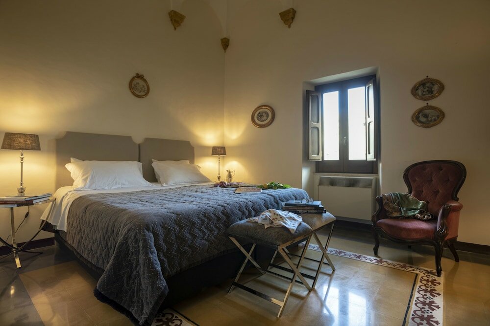 Фото Abbazia Santa Maria del Bosco