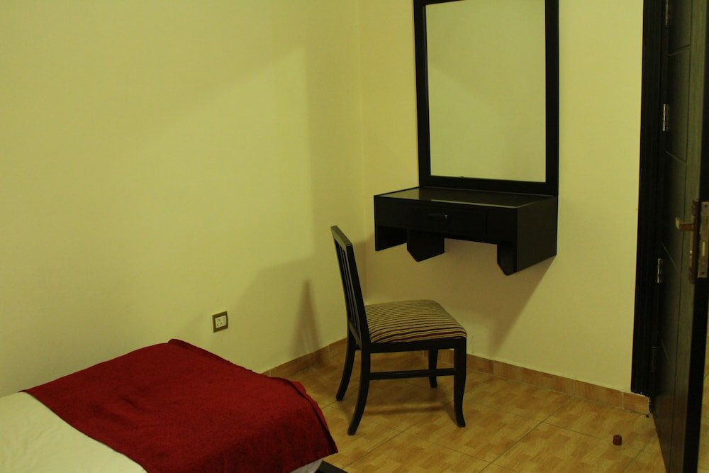 Фото Jawabreh Hotel & Suites