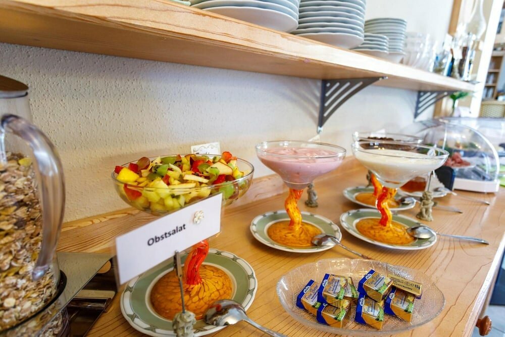 Фото Wellness Resort Romantika