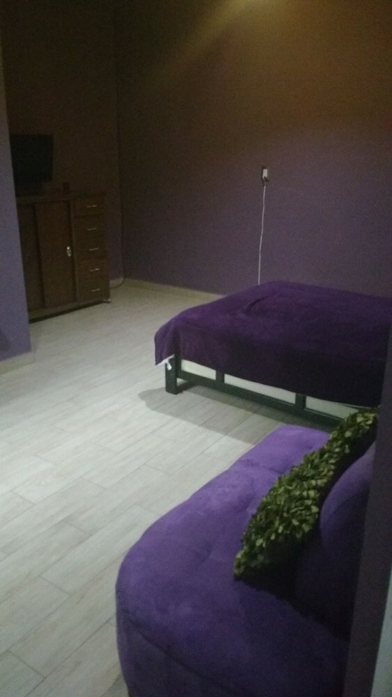 Фото Hostal Azteca