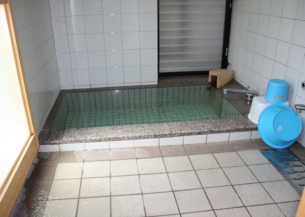 Фото Kogen no Bessou Irohanihohetou