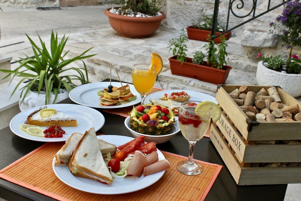Фото Heritage Palace Varos - Mag Quaint & Elegant Boutique Hotels