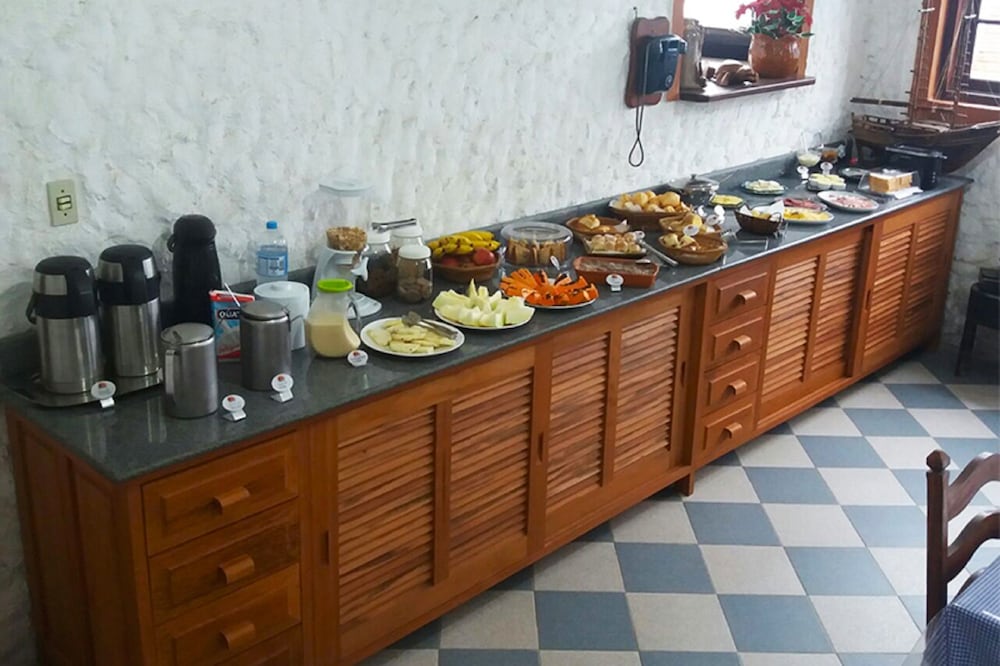 Фото Pousada Tropical