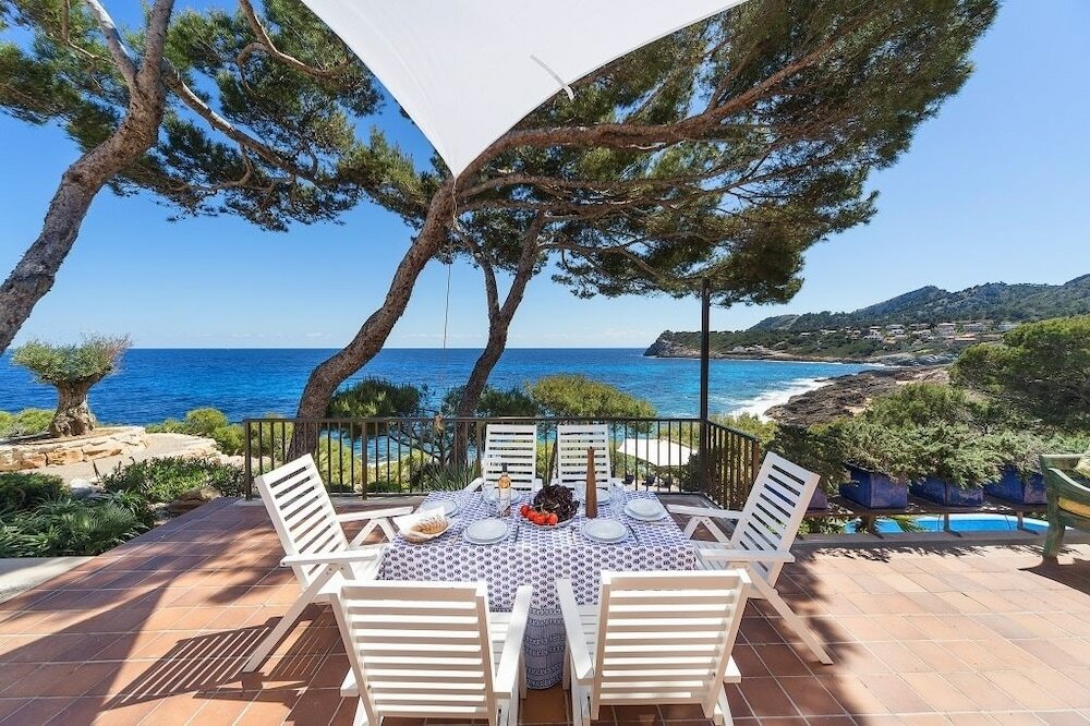 Фото Mallorca front line property sea access