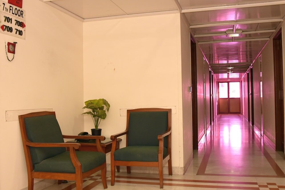 Фото Hotel Atithi