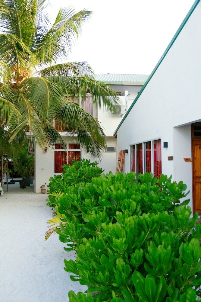 Фото Shallow Lagoon Rasdhoo