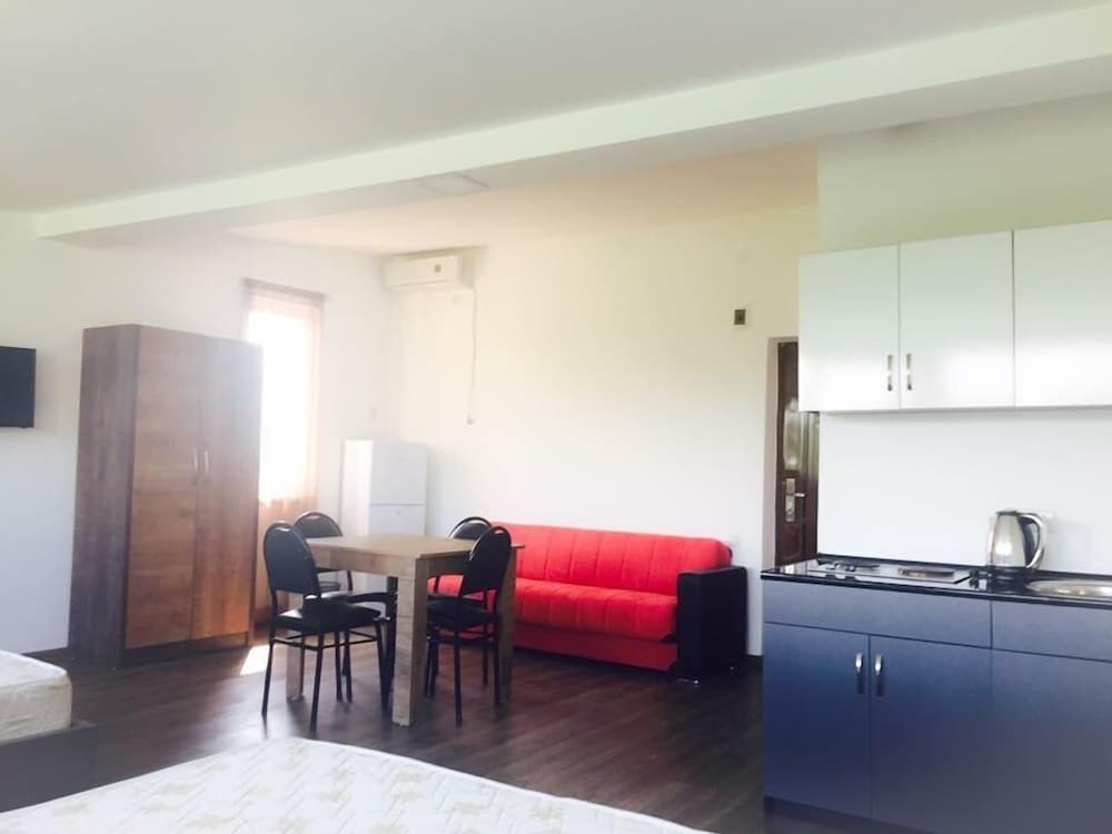 Фото Bsg Rustaveli 184