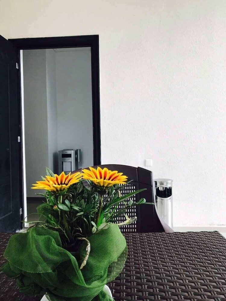 Фото Bsg Rustaveli 184