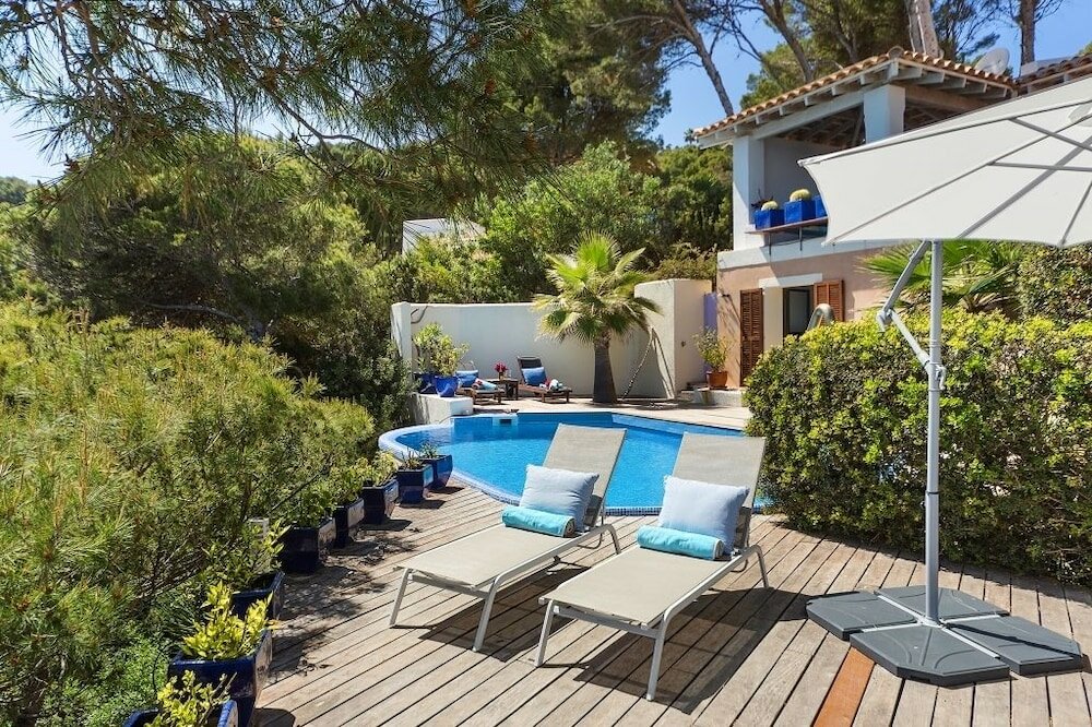 Фото Mallorca front line property sea access