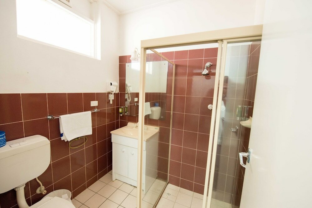 Фото Jacksons Motor Inn