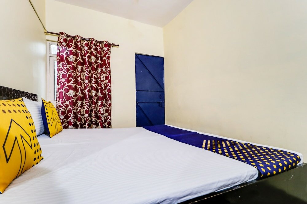 Фото Spot On 61068 Hotel Kr