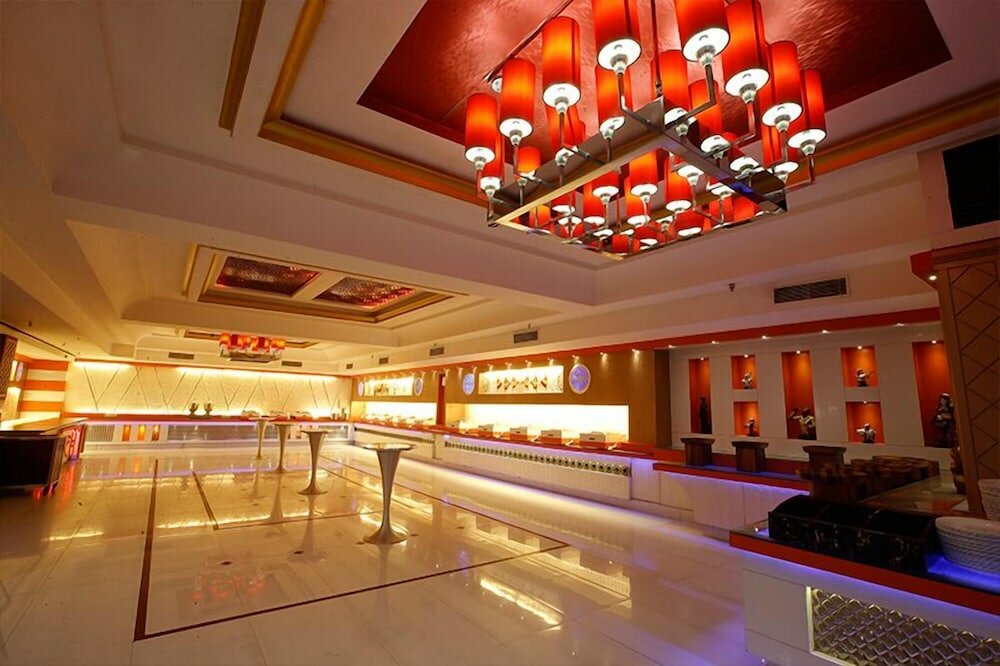 Фото Hotel Nagpal Regency