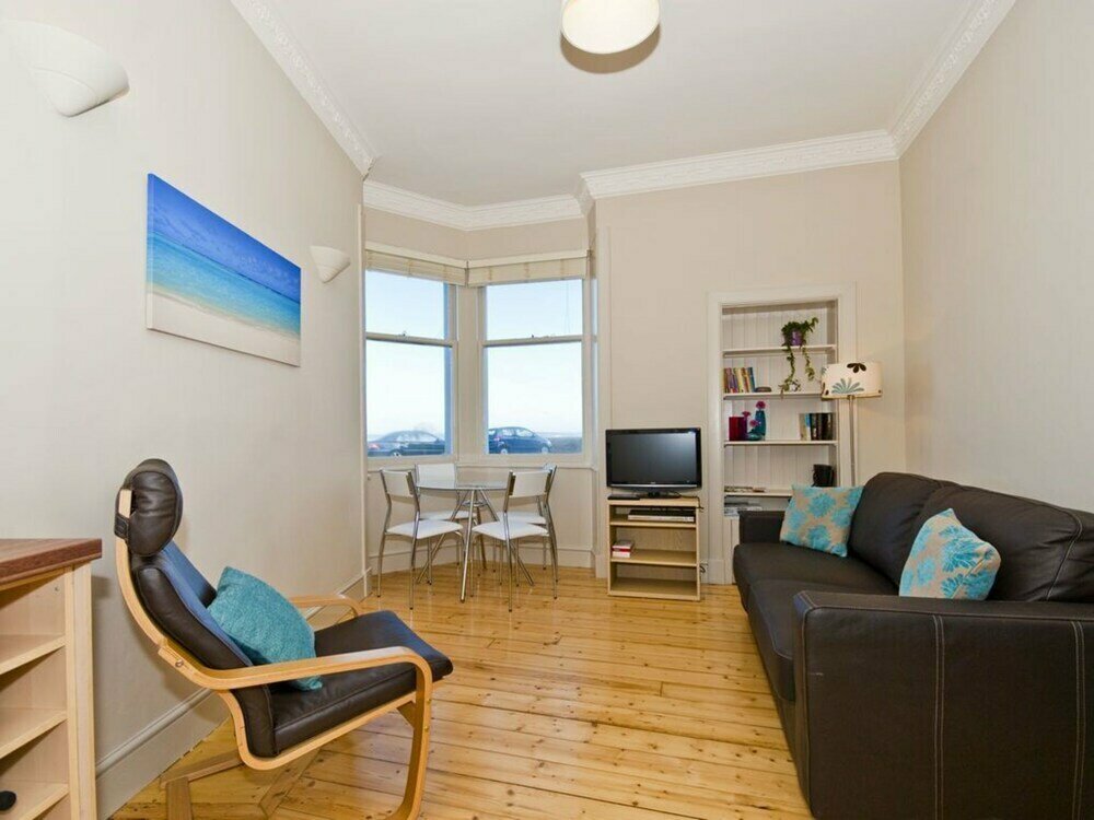 Hotel Seabreeze, East Lothian Council, photo