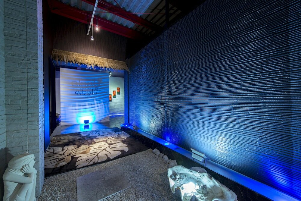 Фото Alo alo - Adults Only