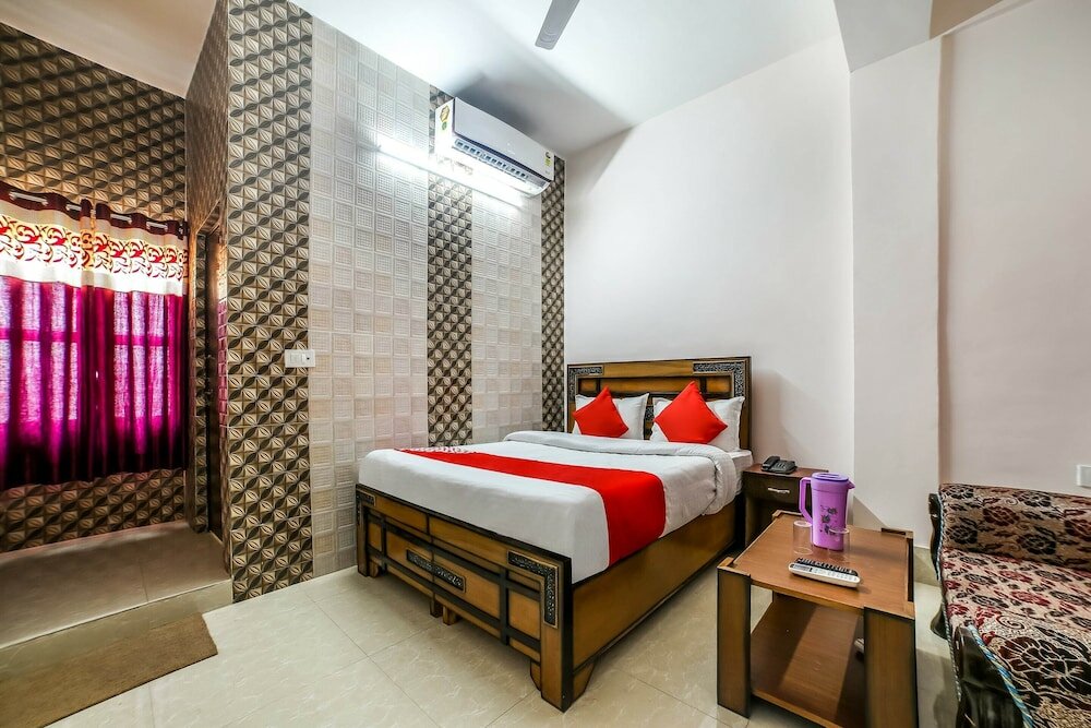 Фото Oyo 37914 Hotel Kalindi