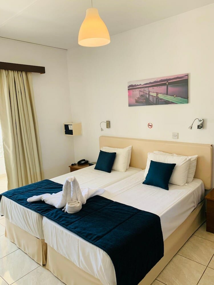 Фото Kefalonitis Apartments