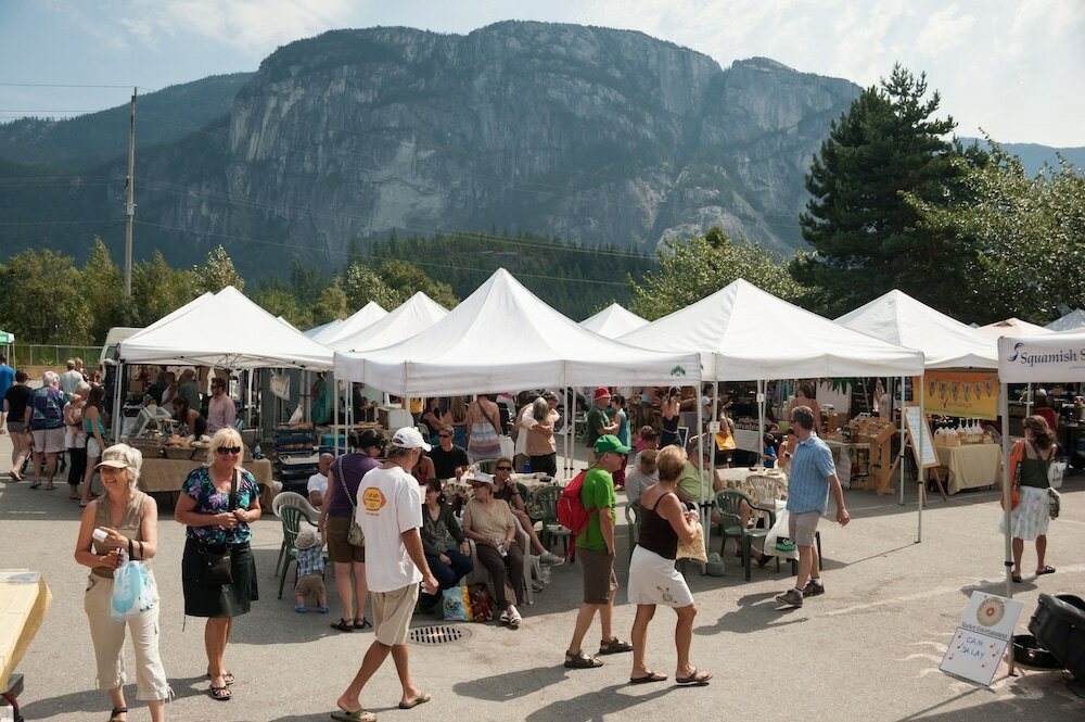 Фото Crash Hotel Squamish