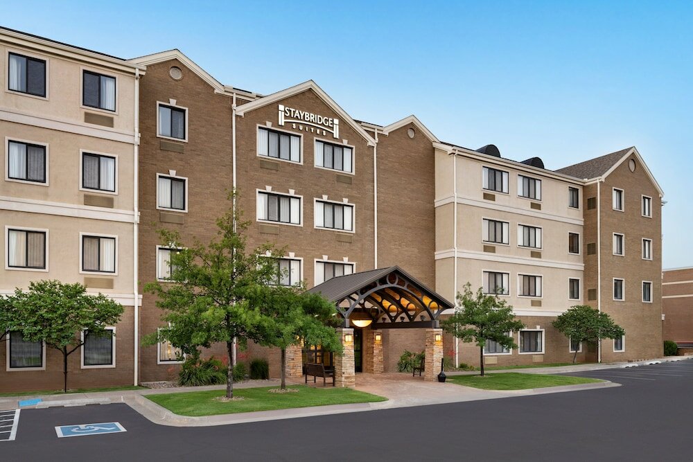 Фото Staybridge Suites Oklahoma City-Quail Springs, an Ihg Hotel