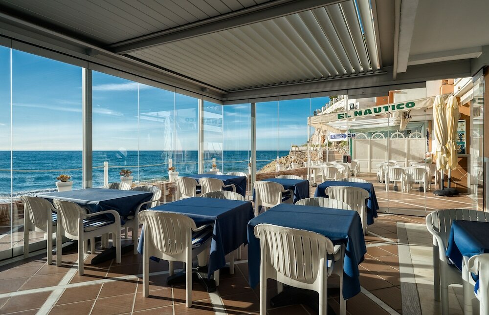 Фото Hotel Balcón de Europa