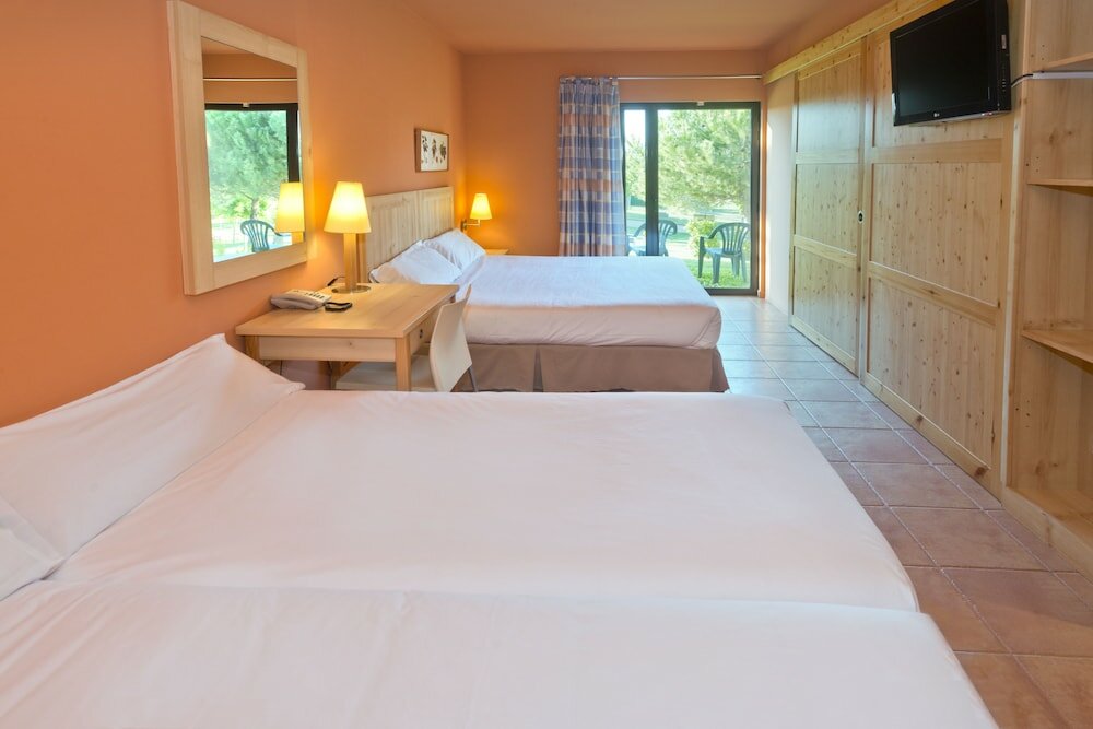 Фото Vilar Rural de Cardona