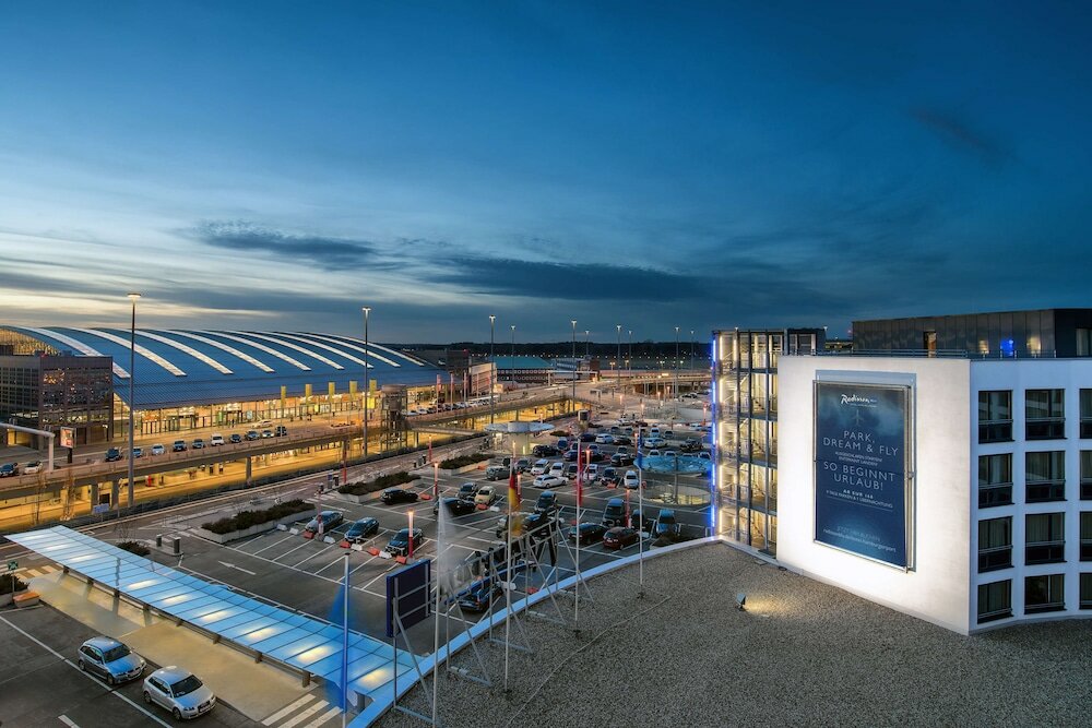 Фото Radisson Blu Hotel Hamburg Airport