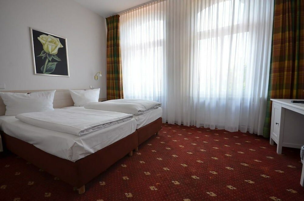 Фото Parkhotel Helmstedt