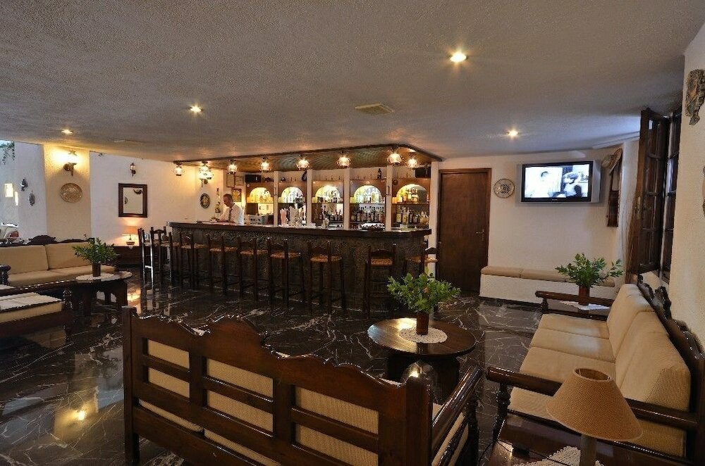 Фото Melpo Hotel